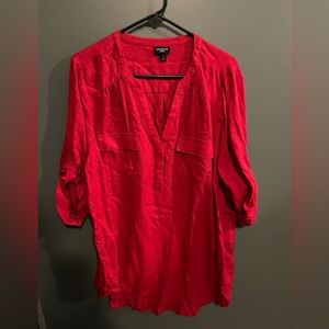 Women’s red top